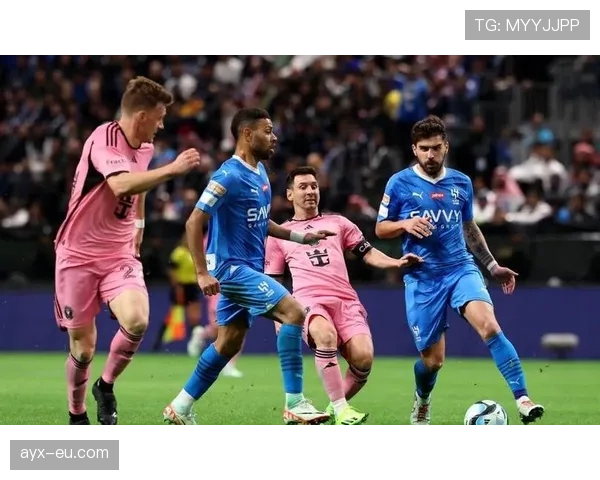 多萨里持续爆发助利雅得新月豪取连胜