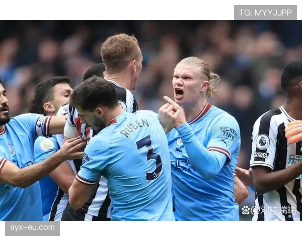 圣埃蒂安比赛亮点回顾：关键进球与神勇救险成球迷热议焦点